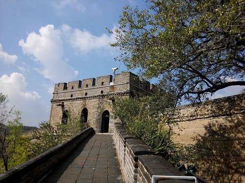 Badaling section of the Great Wall with watchtowers